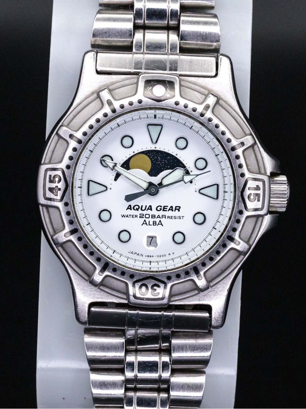 Seiko Alba Rare Aqua gear V894-0130 Vintage Moonphase 32mm JDM Import Watch